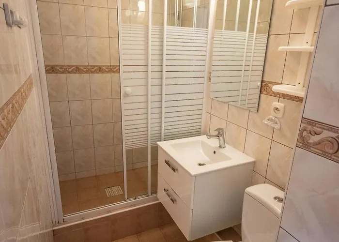 Zacisze * كارفيا